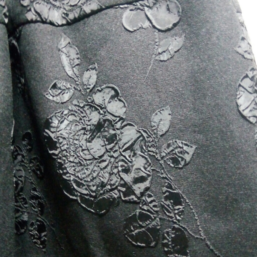 BLACK ROSE ELLE SKIRT - Picture 3 of 6